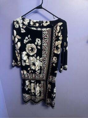 White House Black Market Black Floral Border Midi Dress